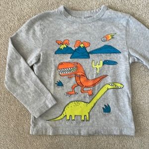 Gap dinosaur long sleeve tee size 5
